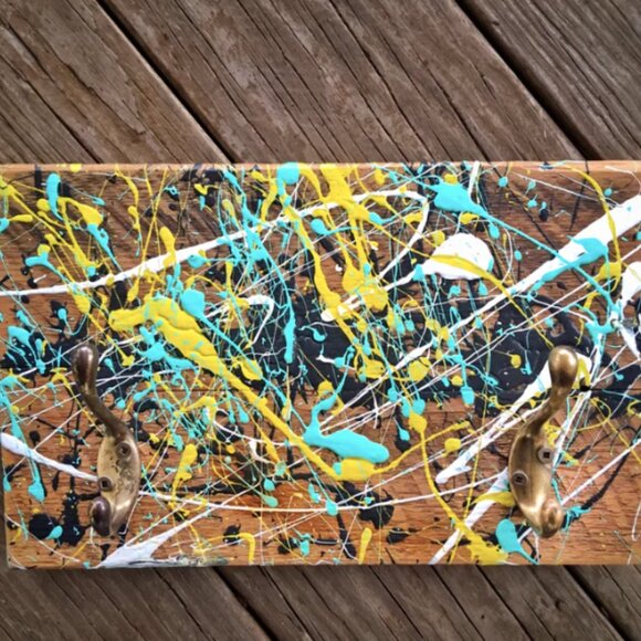 Multicolor wood plank with hooks upcycled - Picture 1 of 2